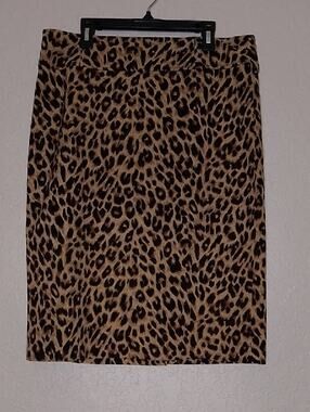Leslie‎ Stuart Animal Print Skirt Size 8
